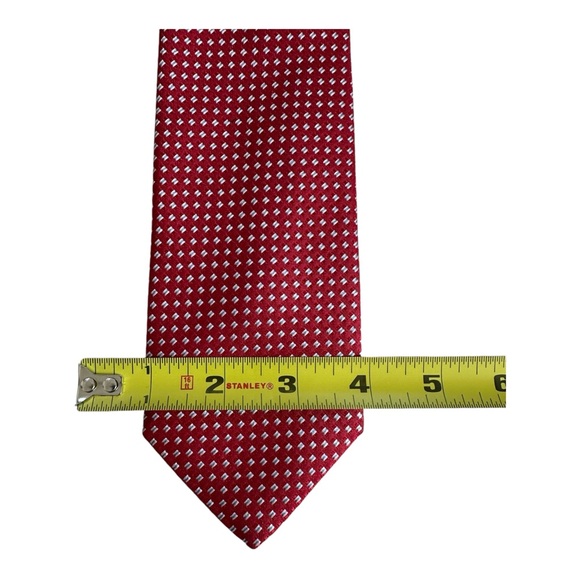 Hugo Boss Men's 100% Silk Red Pattern Necktie - Picture 6 of 7